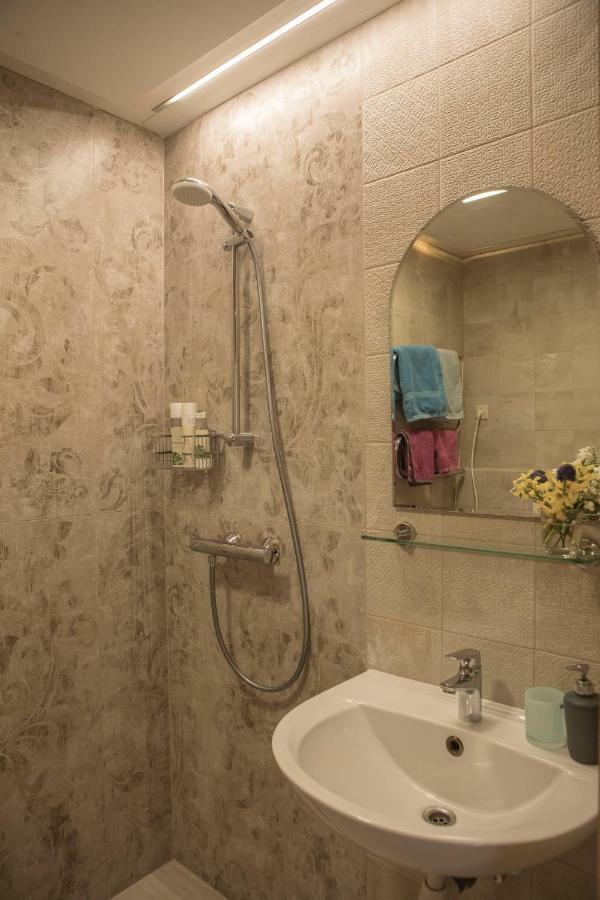 Nidos Rojus Apartment ภายนอก รูปภาพ